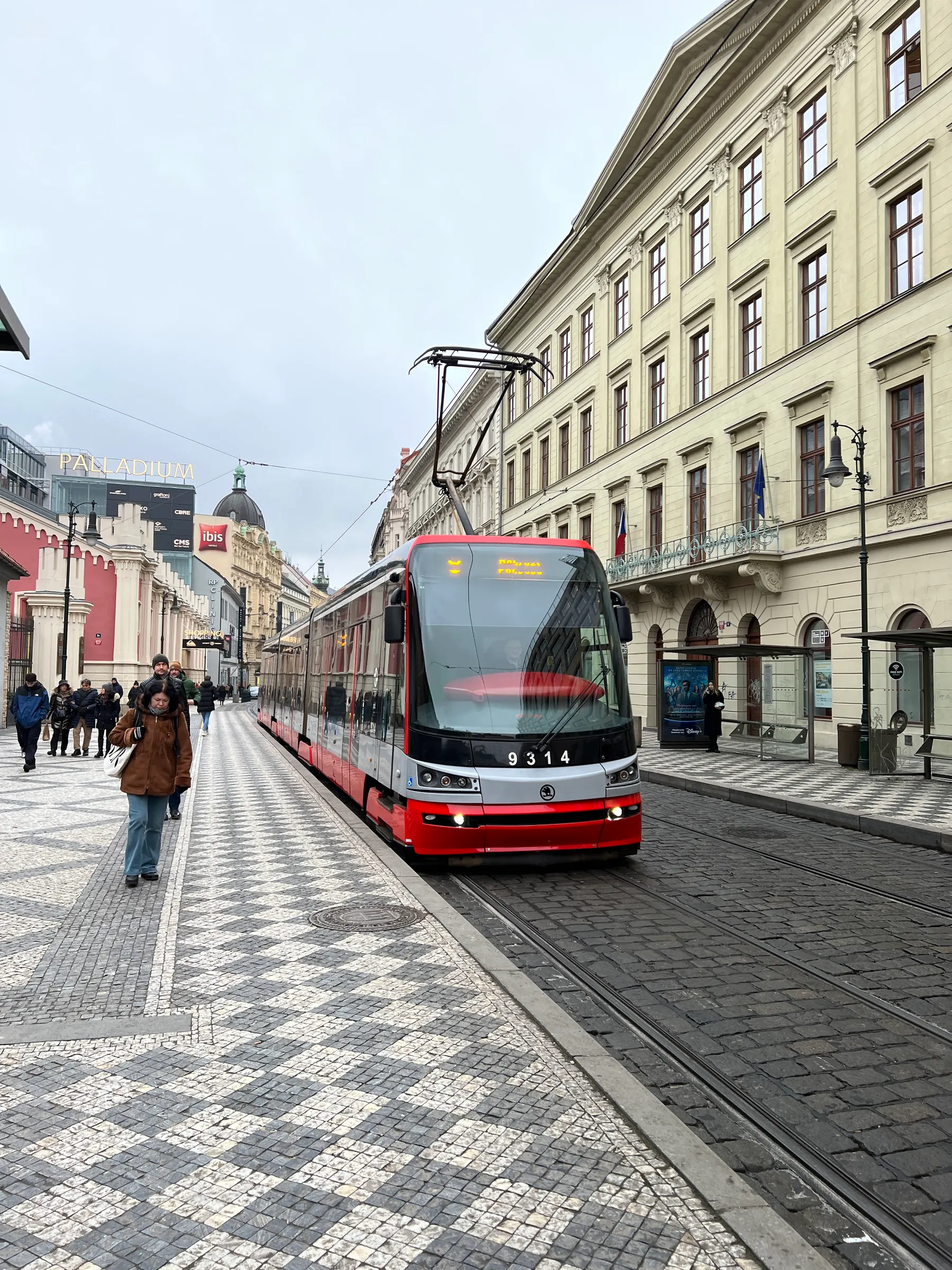 Prague Public Transport Tickets Explained: What to Buy, How to Validate & PID Lítačka