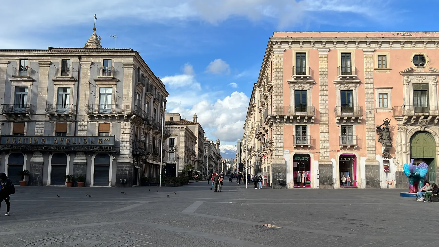 Is Catania Expensive? What I Actually Paid for Hotel, Food, Taxi & Etna